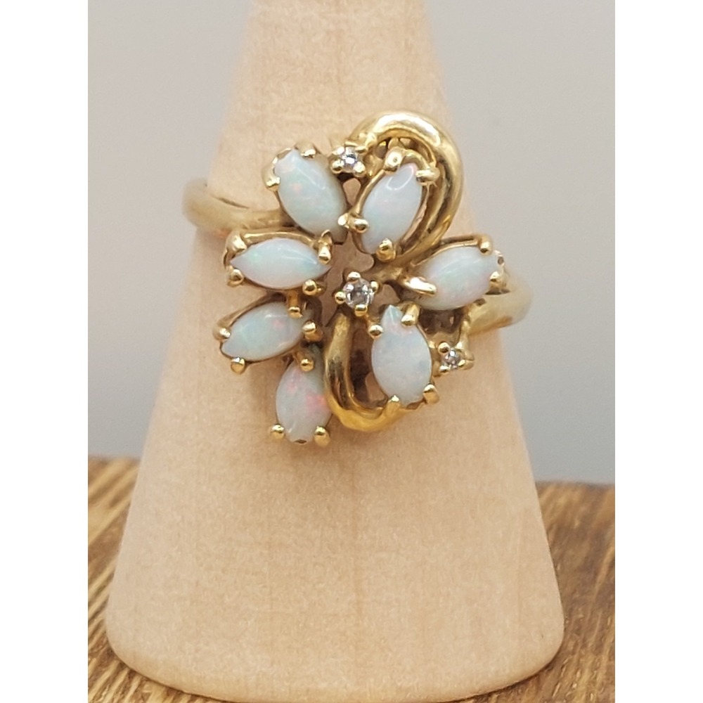 14K Yellow Gold Opal Diamond Floral Cluster Ring Size 6 Vintage Romantic 14KP